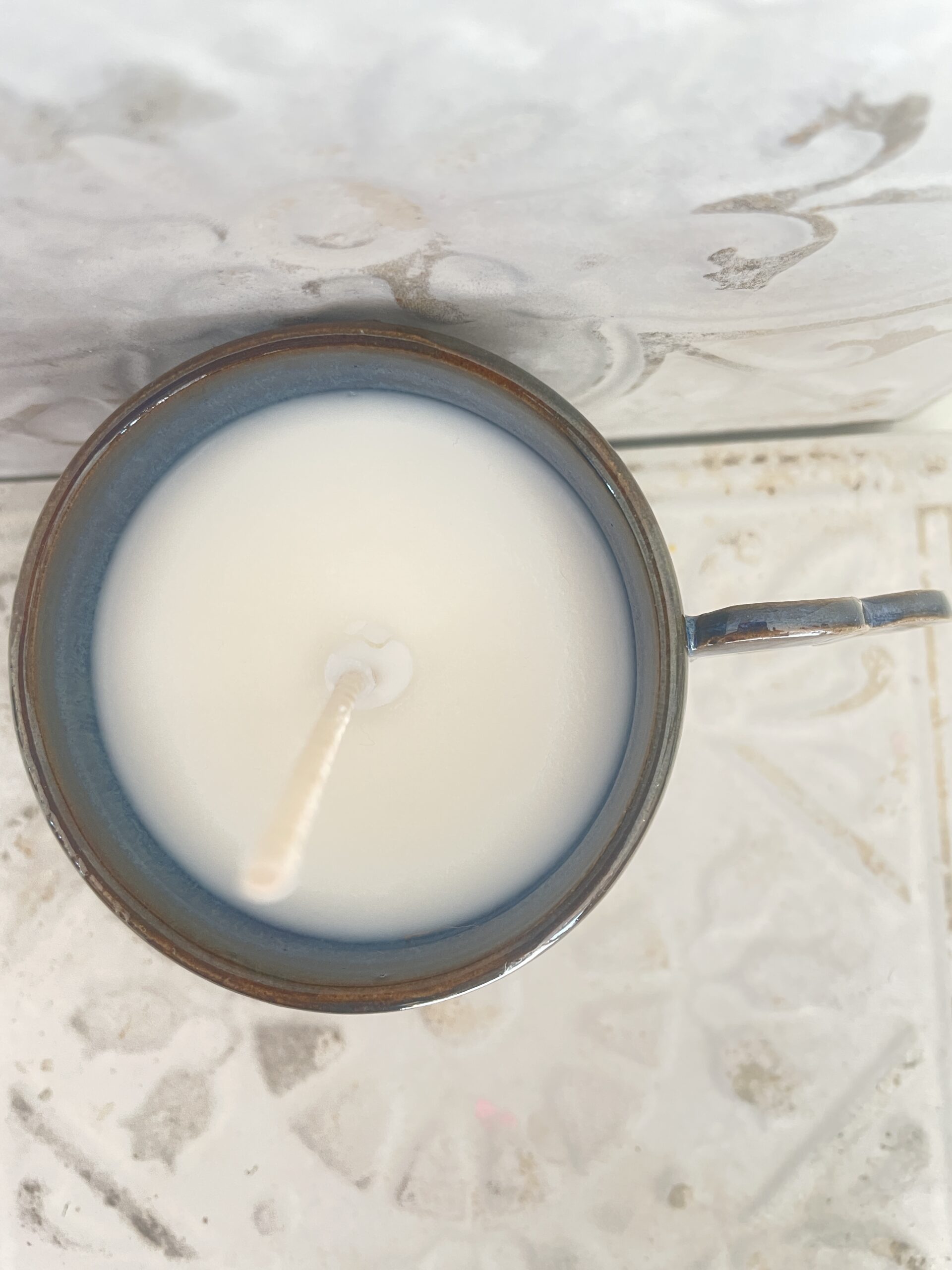 Cér’AmOré Mio Tasse Anse Cœur Bleu nuit – Image 2